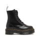 Dr. Martens – ლეგენდარული სტილი და გამორჩეული ხასიათი